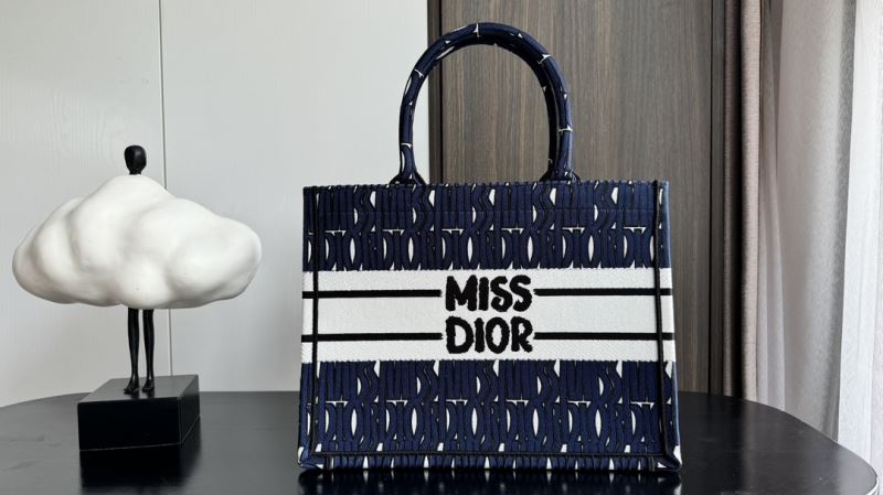 Christian Dior Shopping Bags